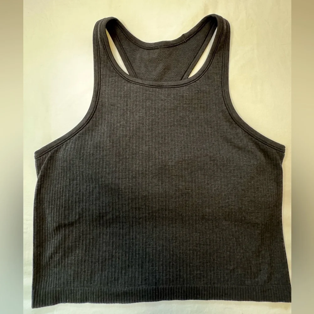 Lululemon Ebb to Street Charcoal Gray/Black Ribbed Crop Tank Sz 10